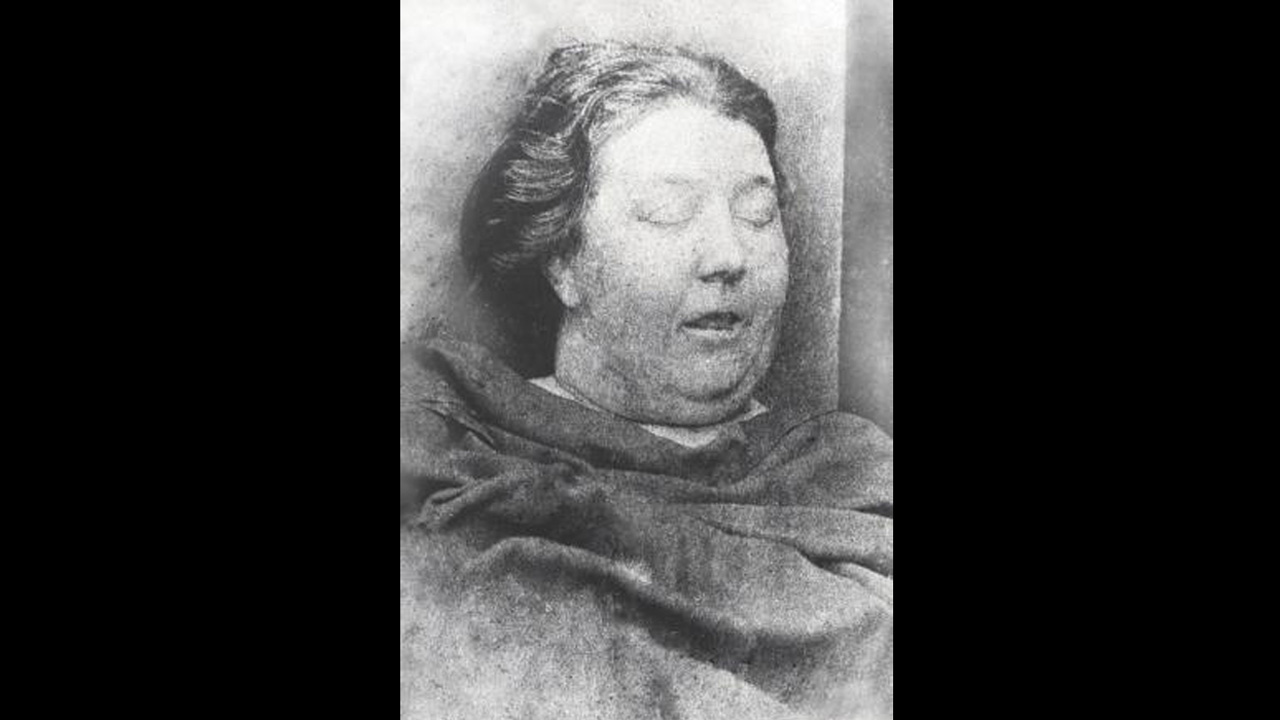 Martha Tabram - 7th August 1888 - Stabbed 39 Tiimes