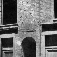 Millers Court. It was down this narrow alleyway that Mary Jane Kelly lived at No.13.