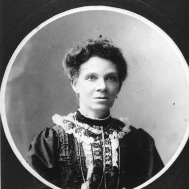 A picture of Kosminski's sister Matilda. Posing formally in a local studio, Matilda wears a prim, high-necked black dress, and Isaac wears a smart top hat and three-piece suit Read more: http://www.dailymail.co.uk/news/article-3149686/The-Ripper-s-family-Pictures-Victorian-respectability-brother-sister-Britain-s-notorious-killer.html#ixzz3f043Qytp Follow us: @MailOnline on Twitter | DailyMail on Facebook