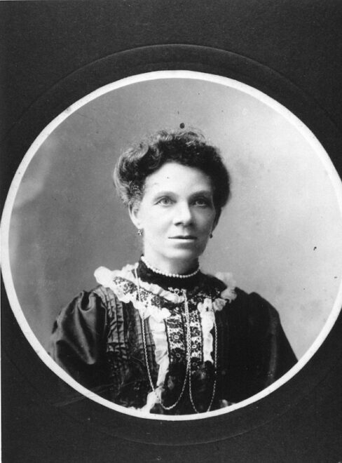 A picture of Kosminski's sister Matilda. Posing formally in a local studio, Matilda wears a prim, high-necked black dress, and Isaac wears a smart top hat and three-piece suit Read more: http://www.dailymail.co.uk/news/article-3149686/The-Ripper-s-family-Pictures-Victorian-respectability-brother-sister-Britain-s-notorious-killer.html#ixzz3f043Qytp Follow us: @MailOnline on Twitter | DailyMail on Facebook